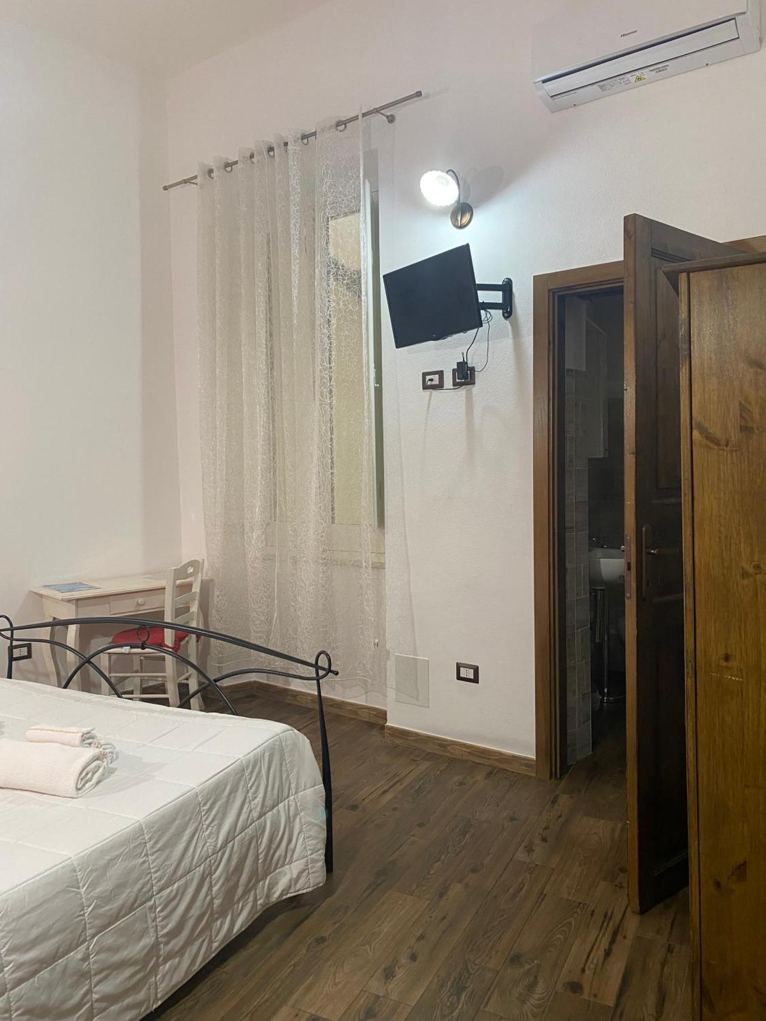 Hotel Dani'S House Cagliari Zewnętrze zdjęcie