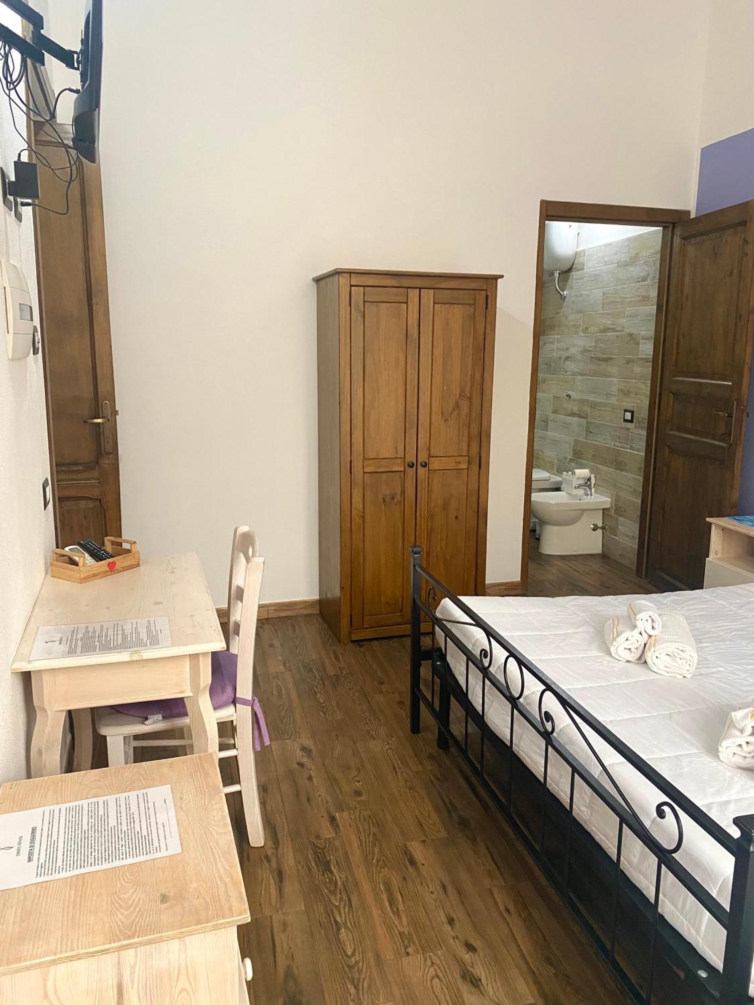 Hotel Dani'S House Cagliari Zewnętrze zdjęcie